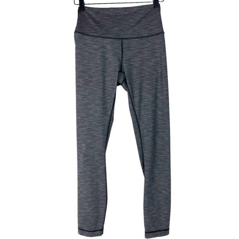 Lululemon Athletica Women's Wunder Under Crop Leggings in Heathered Gray Size 2